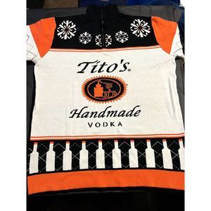 Tito's ski sweater Unisex L